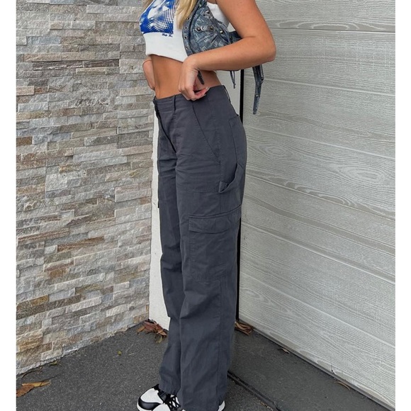 White fox know your worth cargo pants - Picture 2 of 5